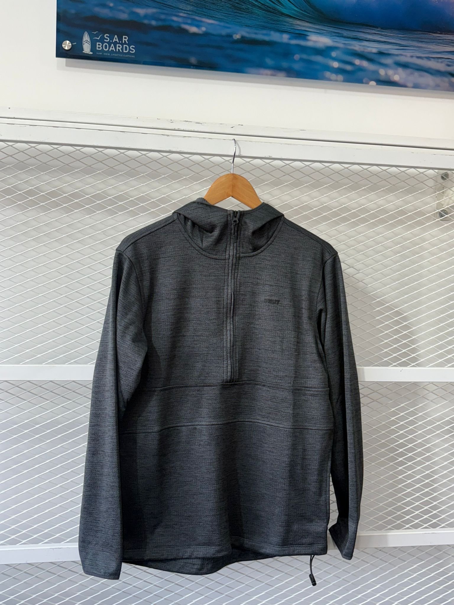 קפוצ'ון חצי רוכסן דייברייק - H2O DRI DAYBREAK 1/2 ZIP HOODED | שחור