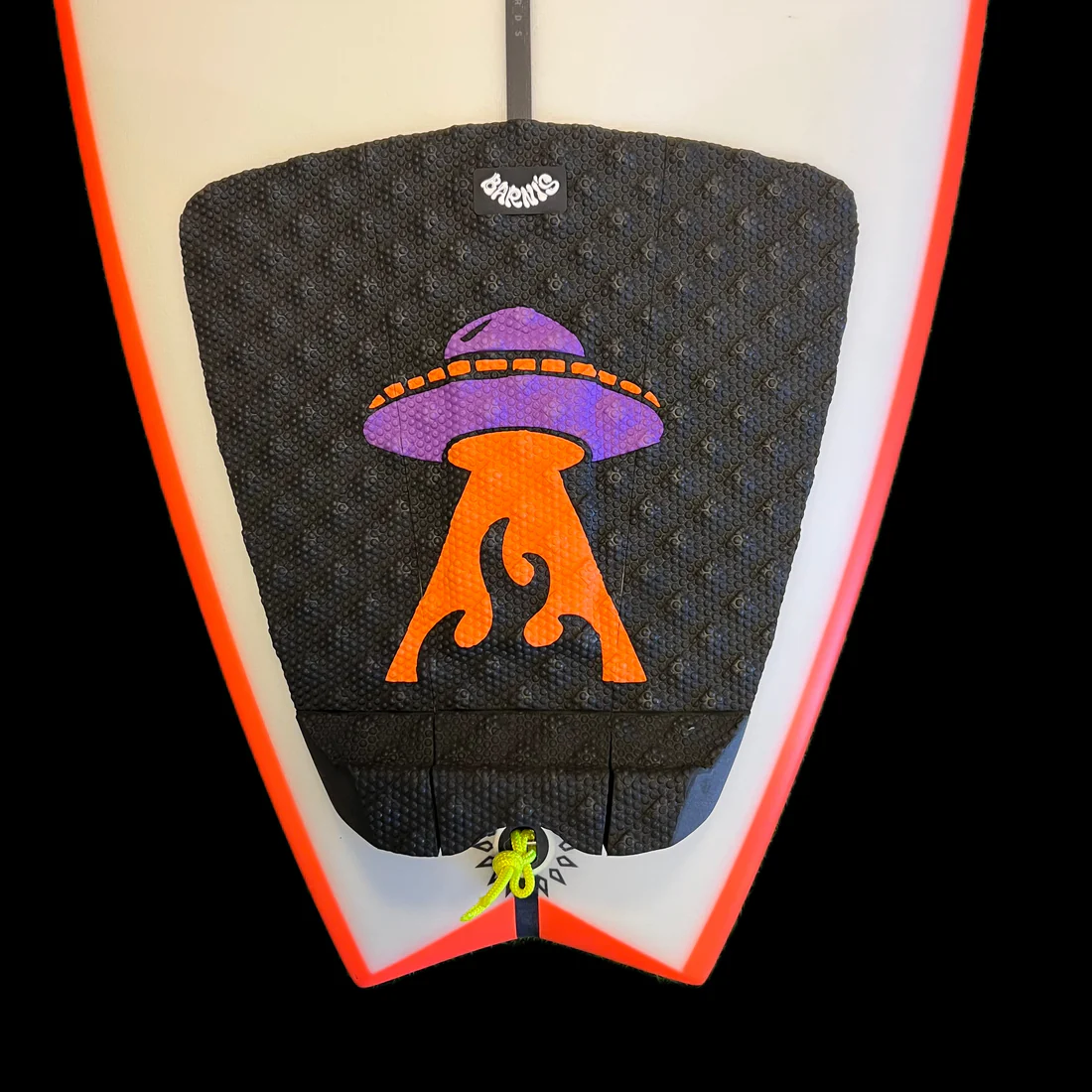 אסטרודק BARNIS